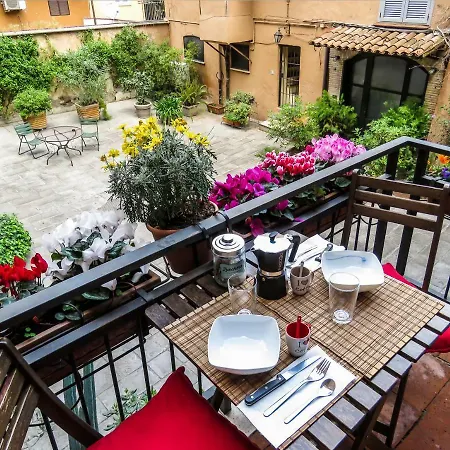 Casa del Moro - romantic loft in Trastevere-2